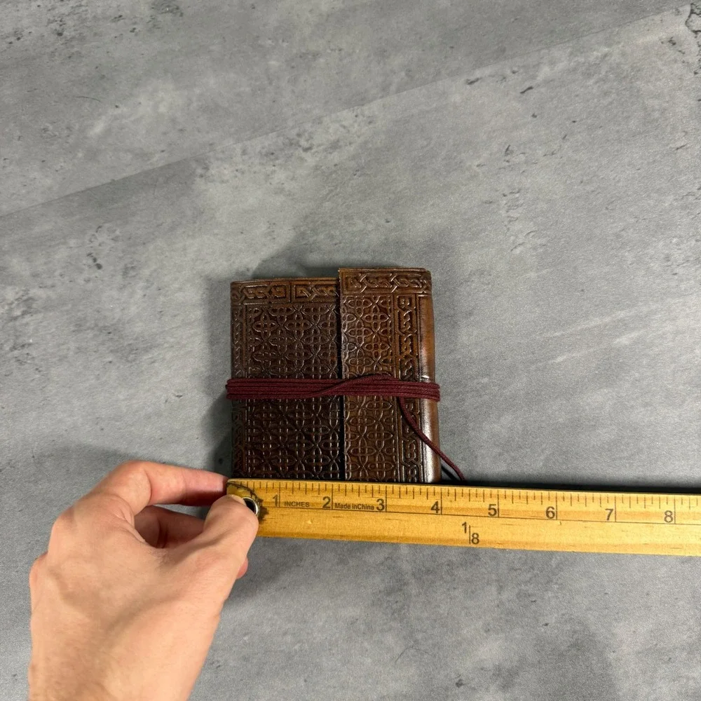 Handmade Leather Journal Unisex Brown Embossed Tie Wrap Refillable Diary Sketch